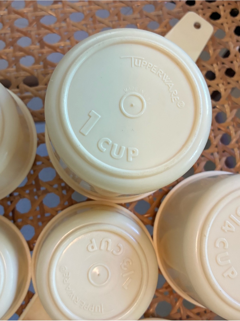 Tupperware Cream Measuring Cups Set - Stackable - Picture 3 of 9